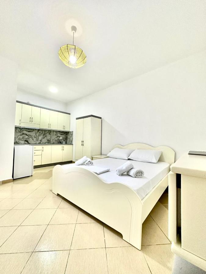 Amar Apartments Sarande Exterior photo