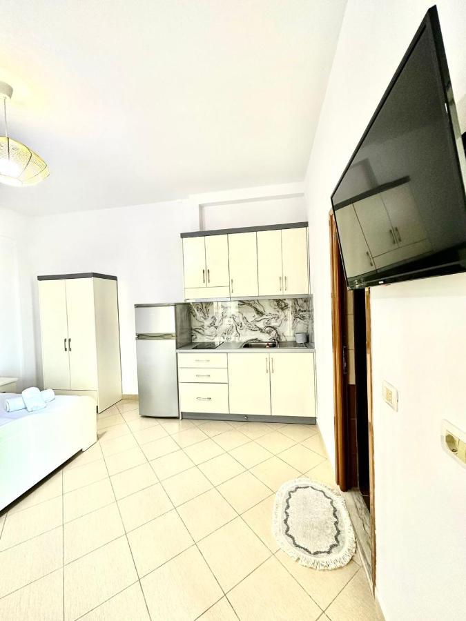 Amar Apartments Sarande Exterior photo